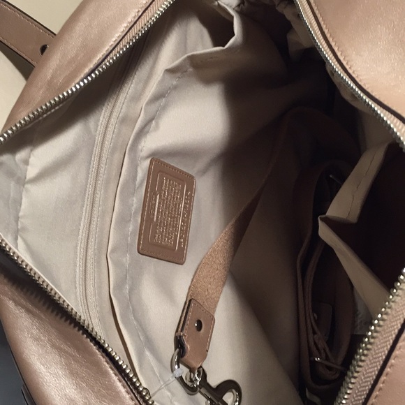 NWT Coach AddisonLeather Diaper Bag - Picture 9 of 12